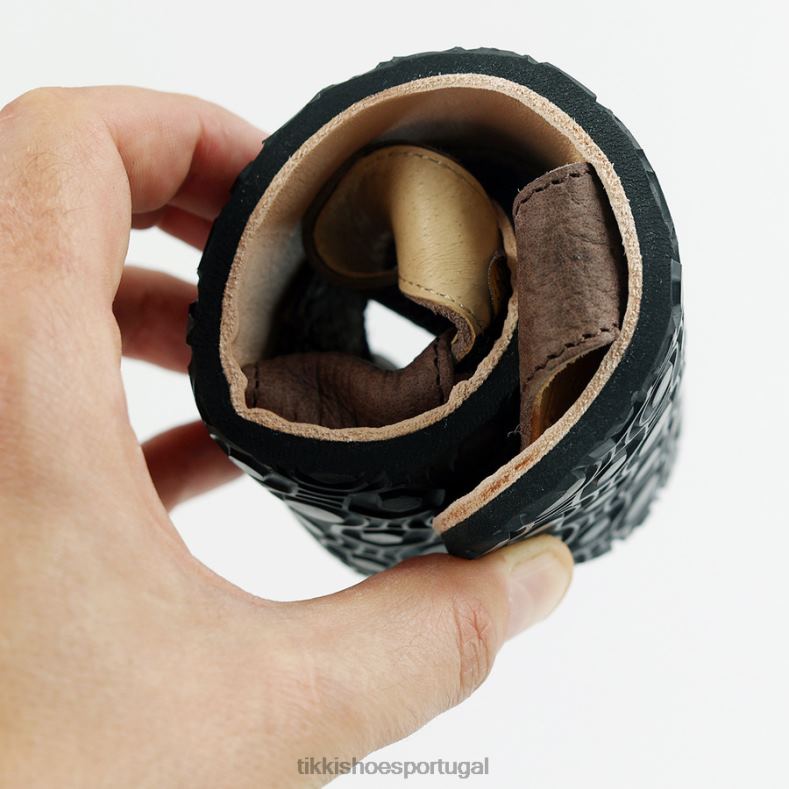 Tikki adultos café sandálias descalças soul v2 calçados 68Z4V229